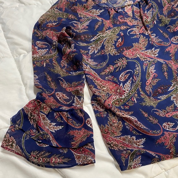 Apt. 9 Navy Paisley Print Long Sleeve with Built In Cami Underneath, Size Small - Picture 1 of 7